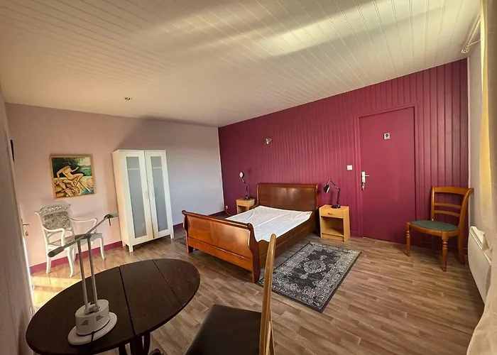 Holiday home Loft Entre Vignes Et *